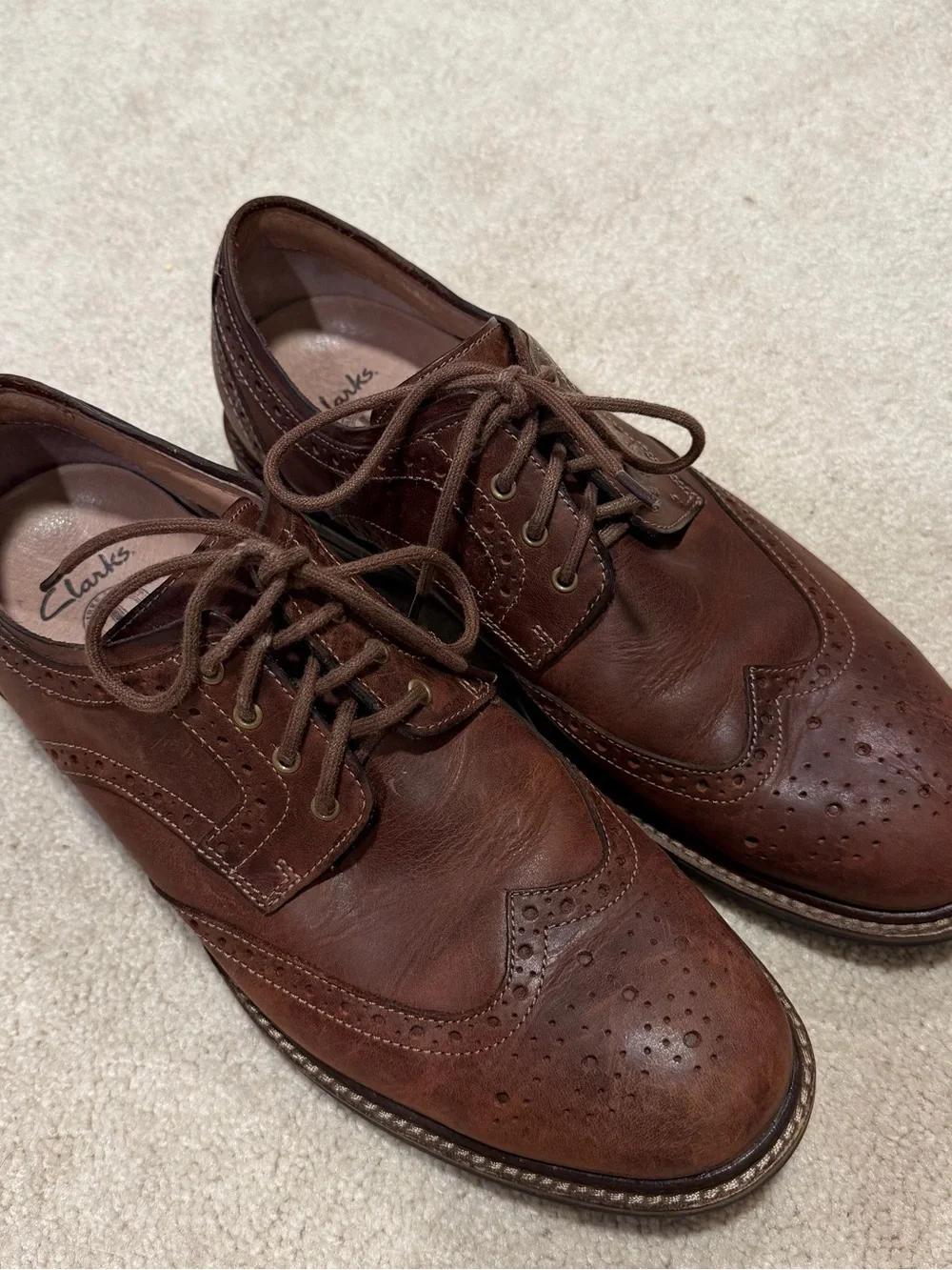 Clarks Men's Brown Leather Wingtip Oxford Shoes